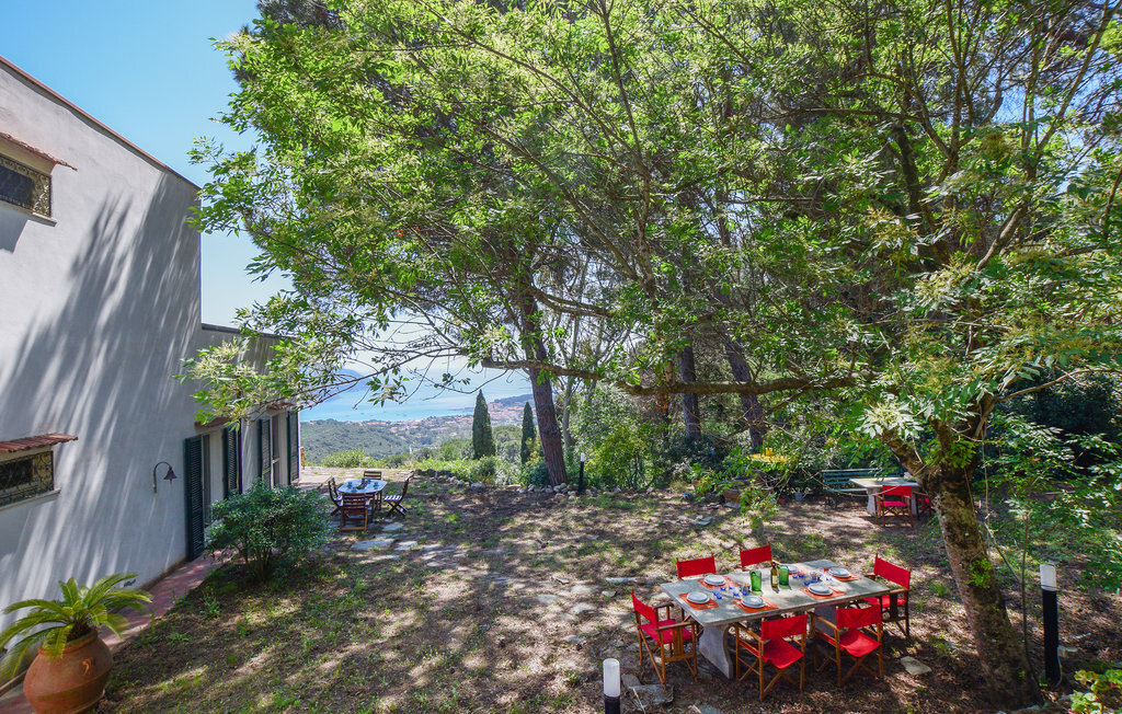 Maison 9 pers. avec vue mer, Elbe - 5000 m² de terrain - Photo 1