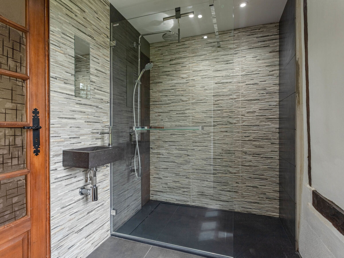 Gîte La Chaumière – 180 m² avec cheminée en Normandie - Photo 10