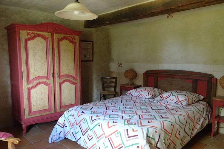 Ancien pressoir du 15e siècle, 12 personnes, 140 hectares - Photo 11