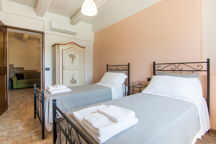 Montenovo Villa – Maison 20 pers. piscine & spa - Photo 23