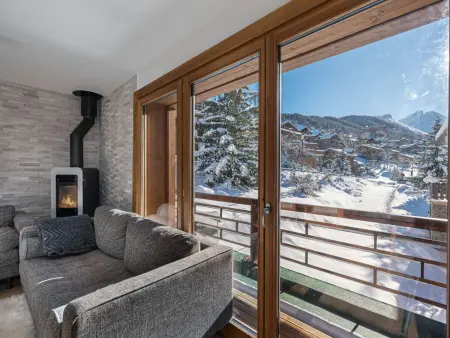 Chalet mitoyen 4 chambres à Courchevel Moriond, Chalet 8 personnes à Courchevel 1650 : photo 2