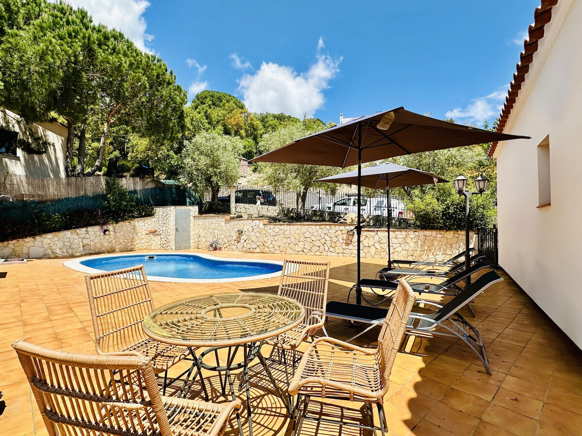 Villa Teules – 8 pers., piscine privée, vue mer et montagne - Photo 9