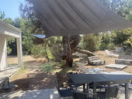 Maison 4 chambres 200m plage, terrain naturel et WIFI : photo 6