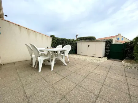 Maison T2 mezzanine piscine chauffée, 200m de la mer : photo 18