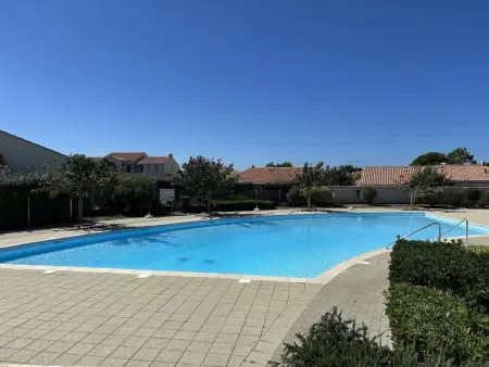 Maison T2 mezzanine piscine chauffée, 200m de la mer : photo 21