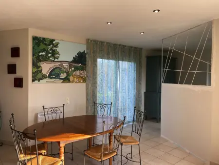 Maison Familiale avec Piscine Privée et Parking à Angles - Photo 18