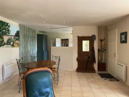 Maison Familiale avec Piscine Privée et Parking à Angles - Photo 19