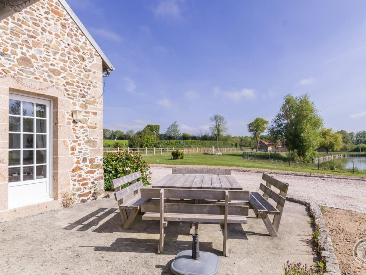 Gîte 8 pers. avec étang privé et cheminée à Gouville-sur-Mer - Photo 5