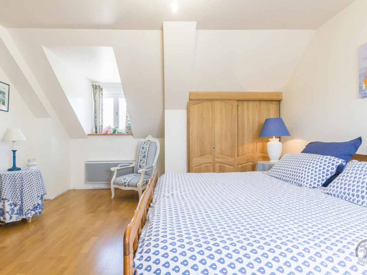 Gîte 8 pers. avec étang privé et cheminée à Gouville-sur-Mer - Photo 13