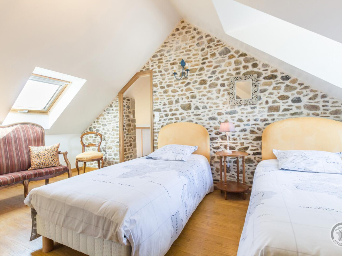 Gîte 8 pers. avec étang privé et cheminée à Gouville-sur-Mer - Photo 15