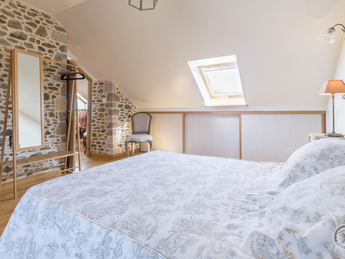 Gîte 8 pers. avec étang privé et cheminée à Gouville-sur-Mer - Photo 17