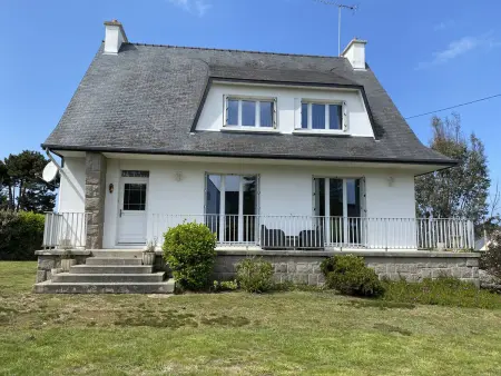 Location maison à Perros Guirec, Maison 6 pers avec jardin, WIFI, proche plages et sentier à Perros-Guirec