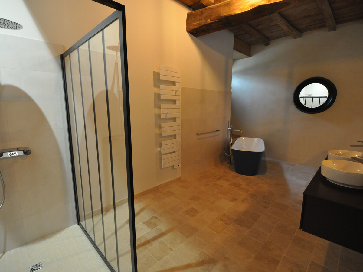 Château XVII-XVIII avec spa, salle de sport et parc 24 ha - Photo 12