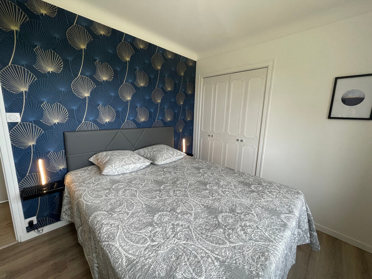 Gîte contemporain avec étang privé et terrasse à Nieul-le-Dolent - Photo 4