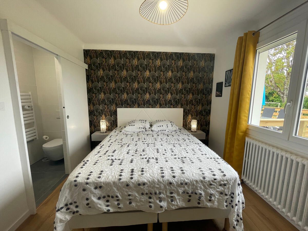 Gîte contemporain avec étang privé et terrasse à Nieul-le-Dolent - Photo 19