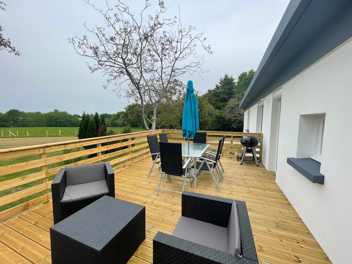 Gîte contemporain avec étang privé et terrasse à Nieul-le-Dolent - Photo 23
