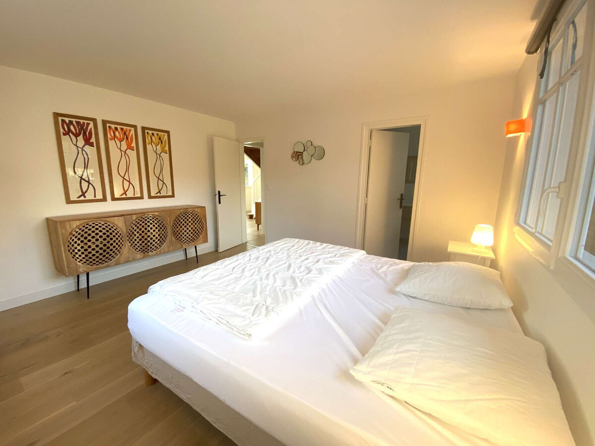 Maison 4 chambres rénovée à Bénodet, salle de jeux - Photo 11
