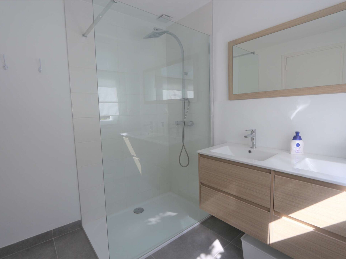 Maison 4 chambres rénovée à Bénodet, salle de jeux - Photo 15