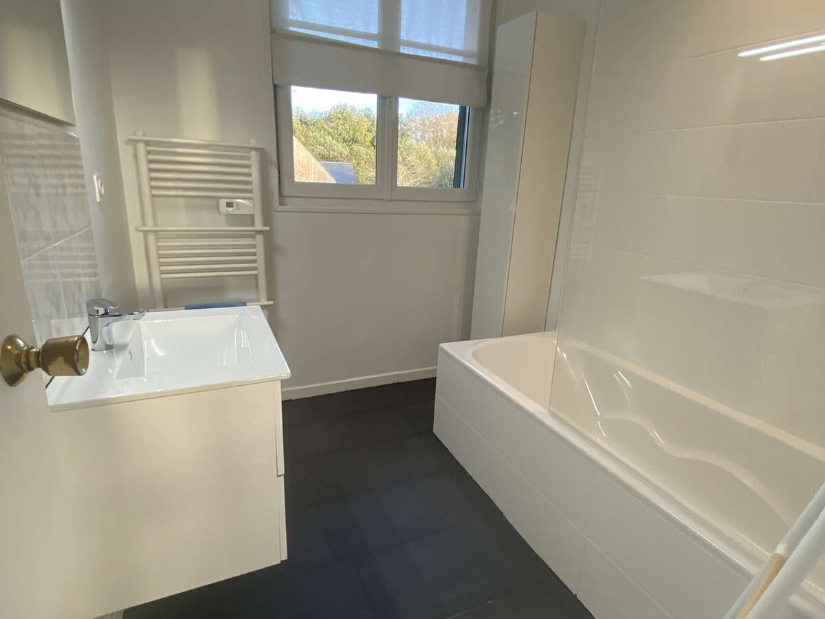 Maison 4 chambres rénovée à Bénodet, salle de jeux - Photo 23