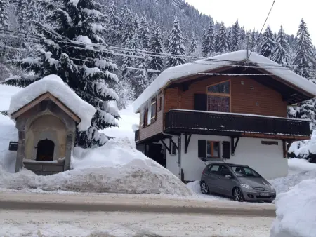 Chalet cosy avec navettes gratuites, emplacement parfait à Morzine - Photo 15
