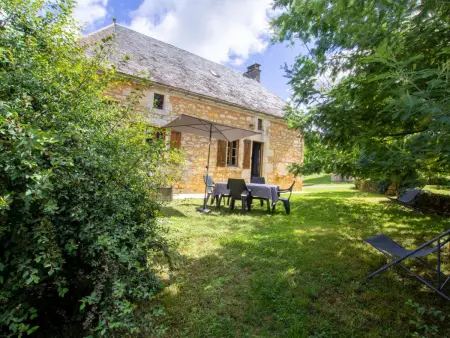 Location gite à Borrèze, Maison traditionnelle du Périgord avec animaux admis, proche Sarlat
