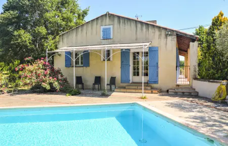 Location Maison 8 personnes à Lançon Provence - Photo 1