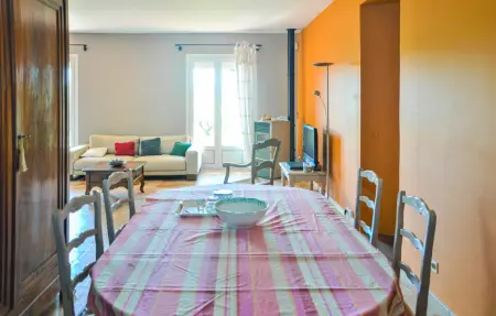 Location Maison 8 personnes à Lançon Provence - Photo 4