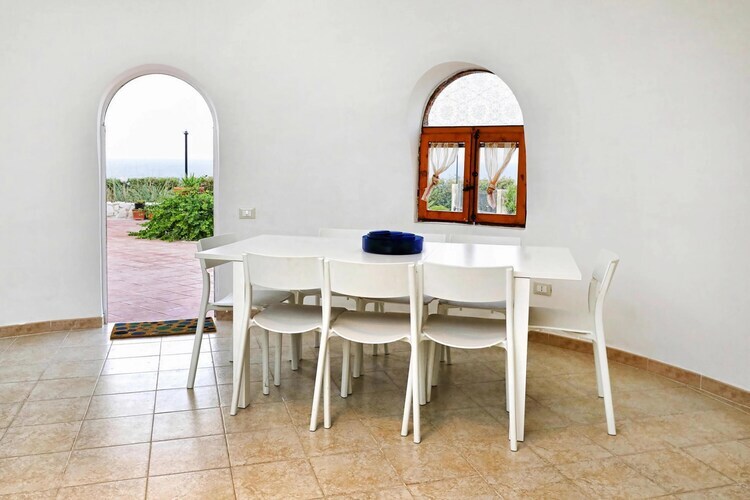 Villa Gloria à Plemmirio : maison igloo unique face à la mer - Photo 9