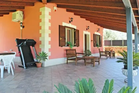 holiday home Villa Sally mit Privatpool Floridia, Maison Floridia avec piscine près plage - Photo 6