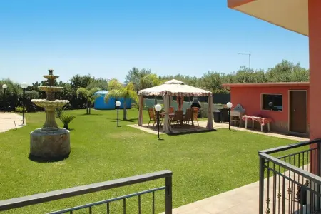 holiday home Villa Sally mit Privatpool Floridia, Maison Floridia avec piscine près plage - Photo 16