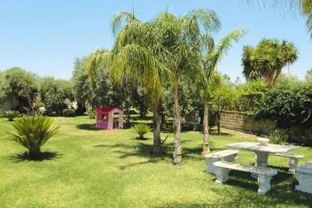 holiday home Villa Sally mit Privatpool Floridia, Maison Floridia avec piscine près plage - Photo 17