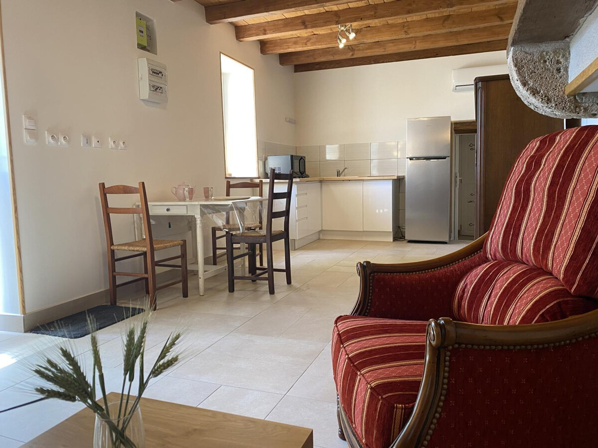 Gîte plain-pied rénové avec jardin à Rongères - Photo 5