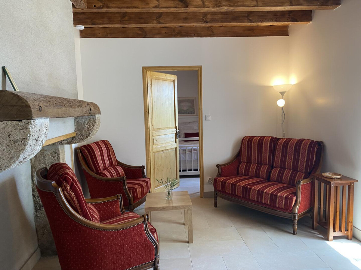 Gîte plain-pied rénové avec jardin à Rongères - Photo 7