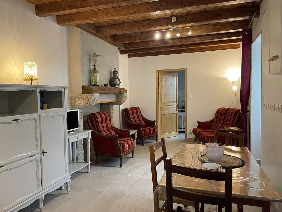 Gîte plain-pied rénové avec jardin à Rongères - Photo 13