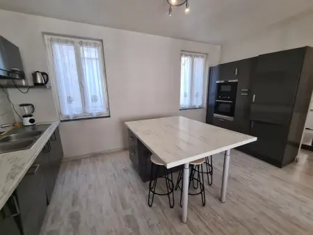 Gîte 12 pers. hypercentre Orléans, 100m de la Loire : photo 2