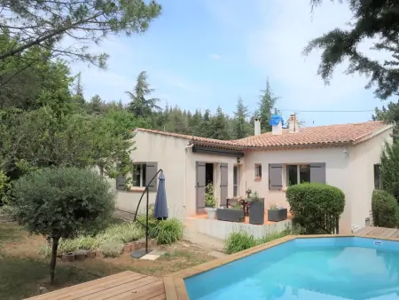 Le Jade – Maison 3 chambres avec piscine à Mallefougasse : photo 2