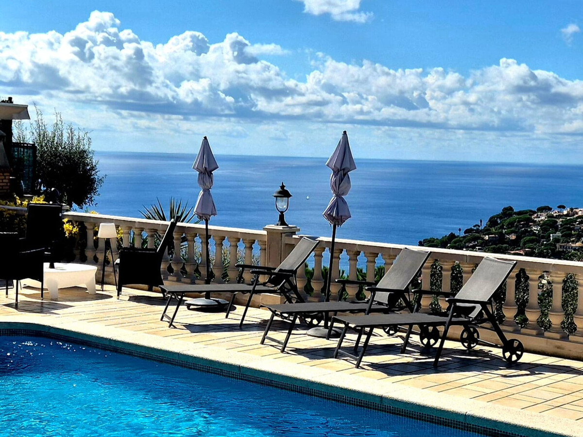 Villa Bambi : 8 pers, piscine et vue mer à Lloret de Mar - Photo 1
