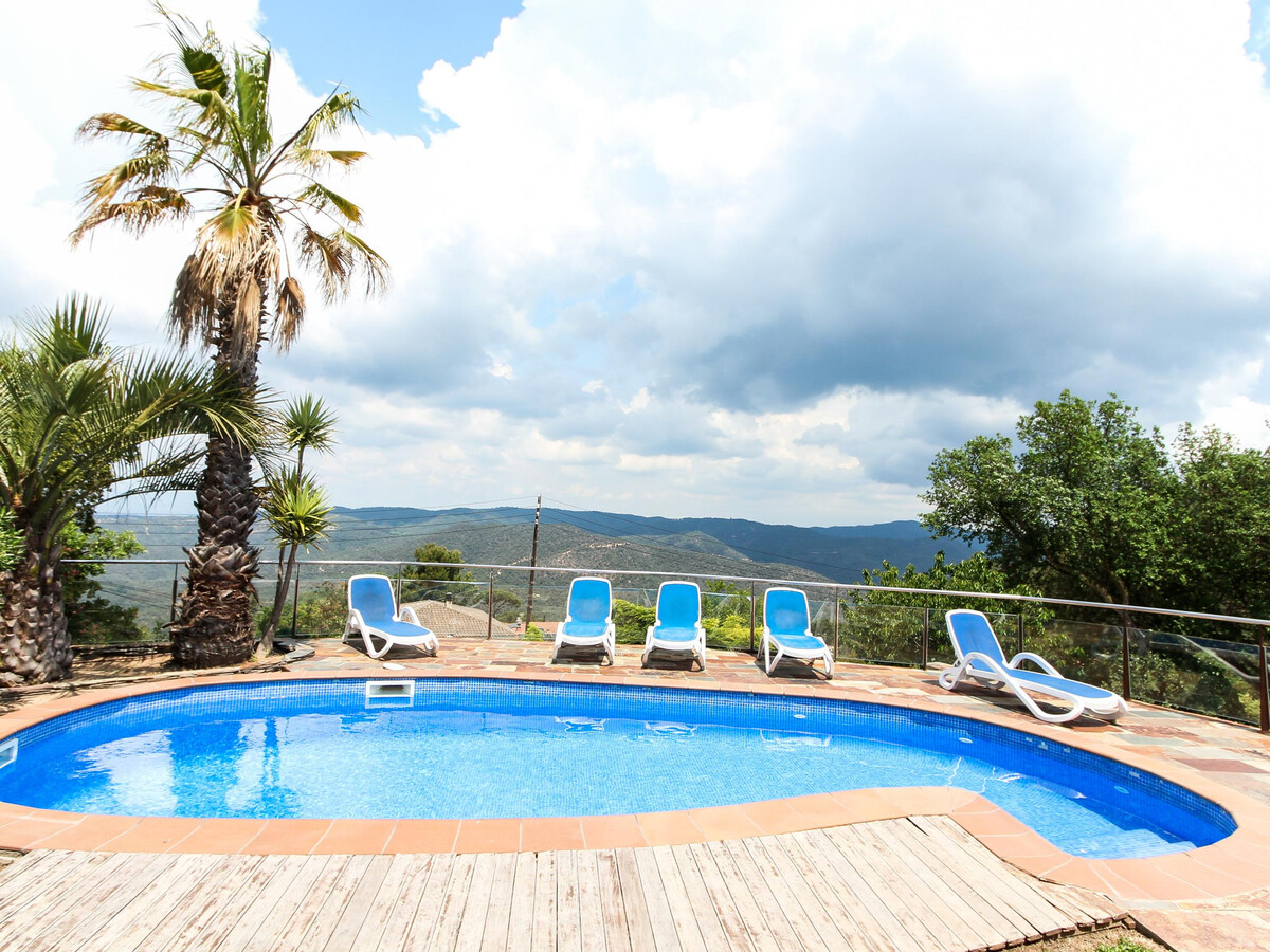 Villa 6 pers., piscine et vue montagne à Lloret de Mar - Photo 1