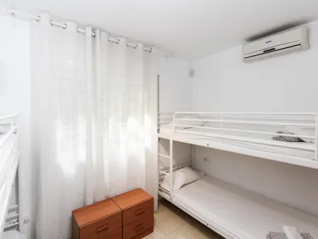 Villa à 500m de la plage avec piscine privée, climatisation, internet et parking à Lloret de Mar - Photo 19