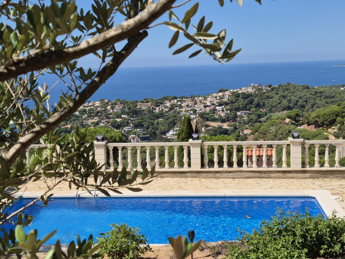Villa Majestic Lloret de Mar : 8 pers, piscine 32 m² - Photo 3