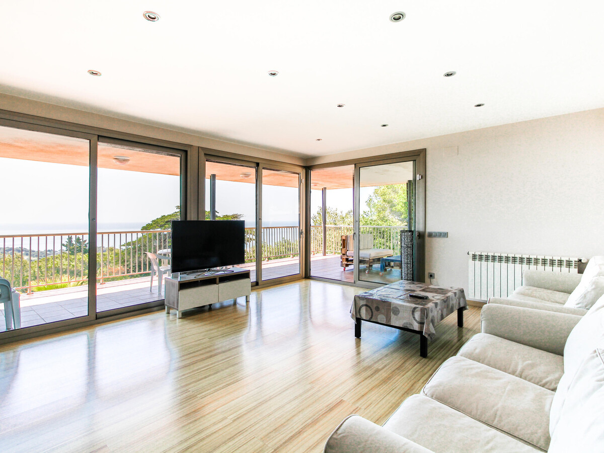 Villa Breeze : 4 chambres, piscine privée et vue mer à Lloret de Mar - Photo 5