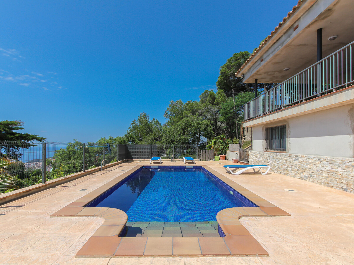 Villa Breeze : 4 chambres, piscine privée et vue mer à Lloret de Mar - Photo 16