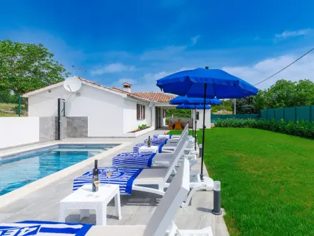 Location maison à Labin, Gverino