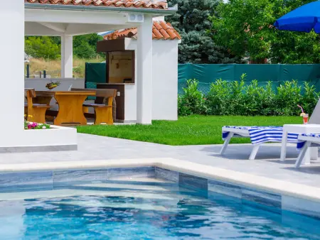 Maison Gverino avec piscine privée à Labin : photo 4