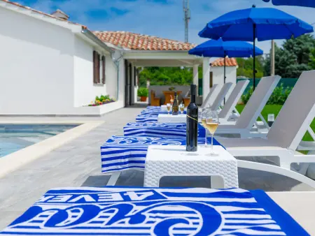 Maison Gverino avec piscine privée à Labin : photo 13