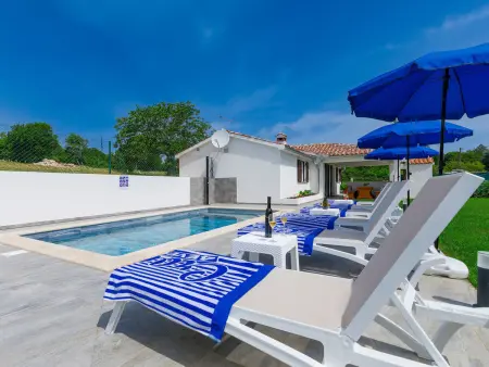 Maison Gverino avec piscine privée à Labin : photo 27