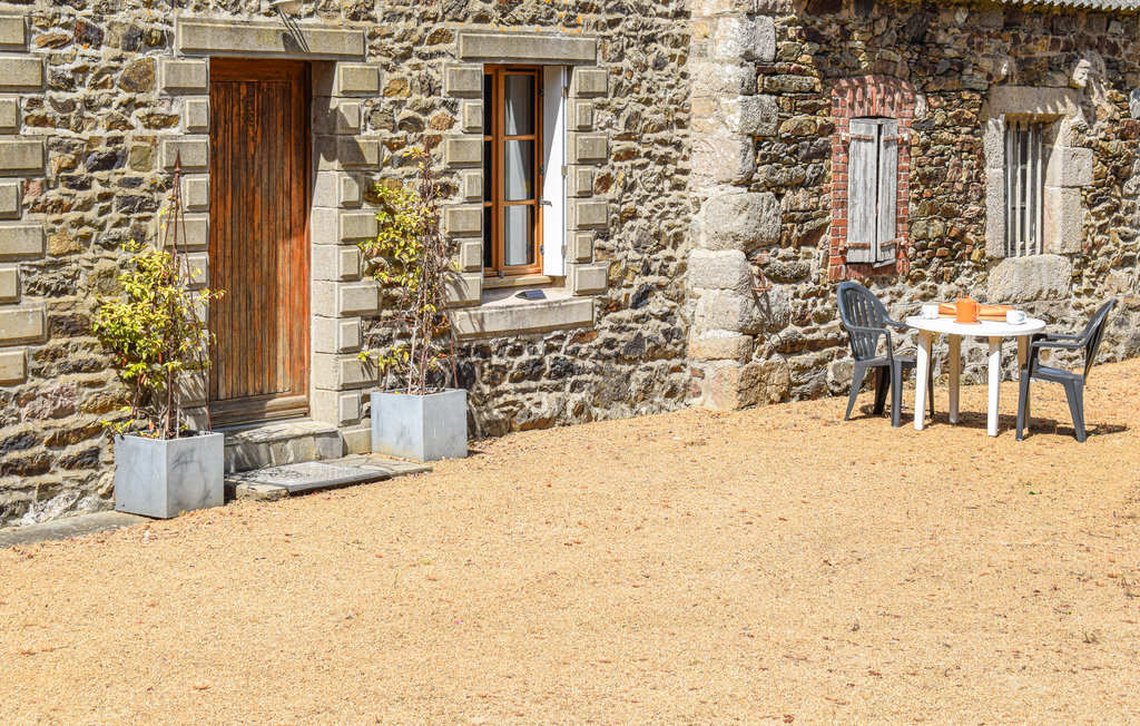 Maison en pierre 90 m² avec jardin, Quemper Guezennec - Photo 12