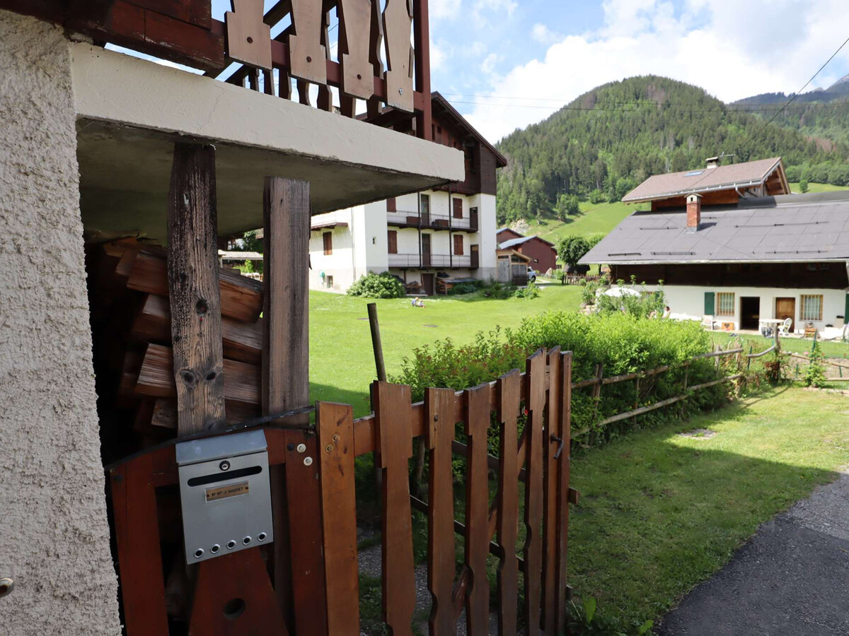 Chalet T3 40m² village Arêches, jardin sud-ouest, 200m du ski - Photo 15