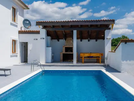 Maison Mia 8 pers., piscine privée à Svetvinčenat : photo 2