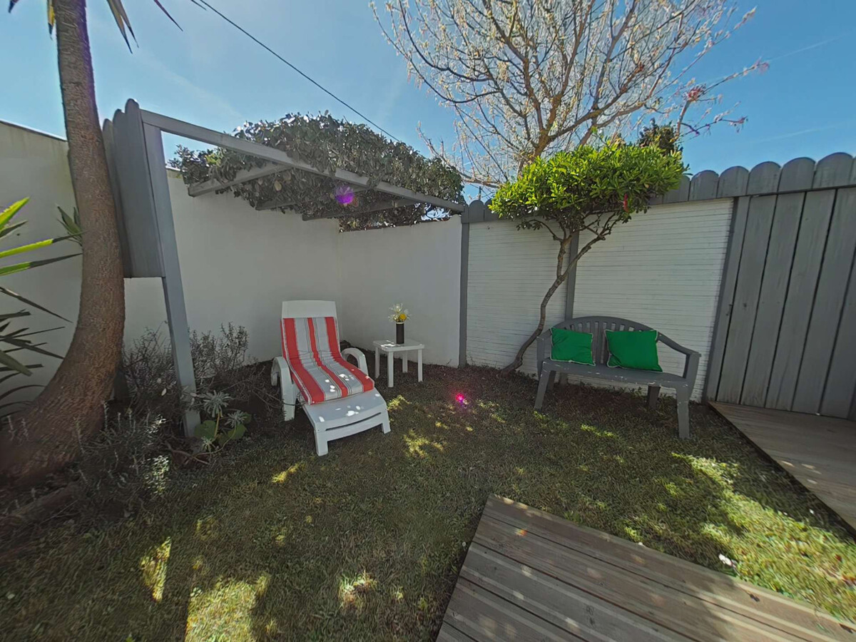 Maison 3 chambres à 250m de la plage, jardin clos et garage à vélo - Photo 3